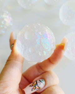 Moon Crystal