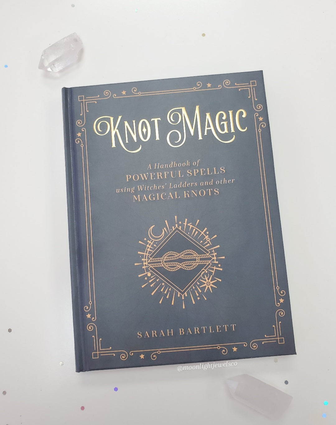 Knot Magic - Handbook of Powerful Spells Using Witchesè Ladders & Other Magical Knots