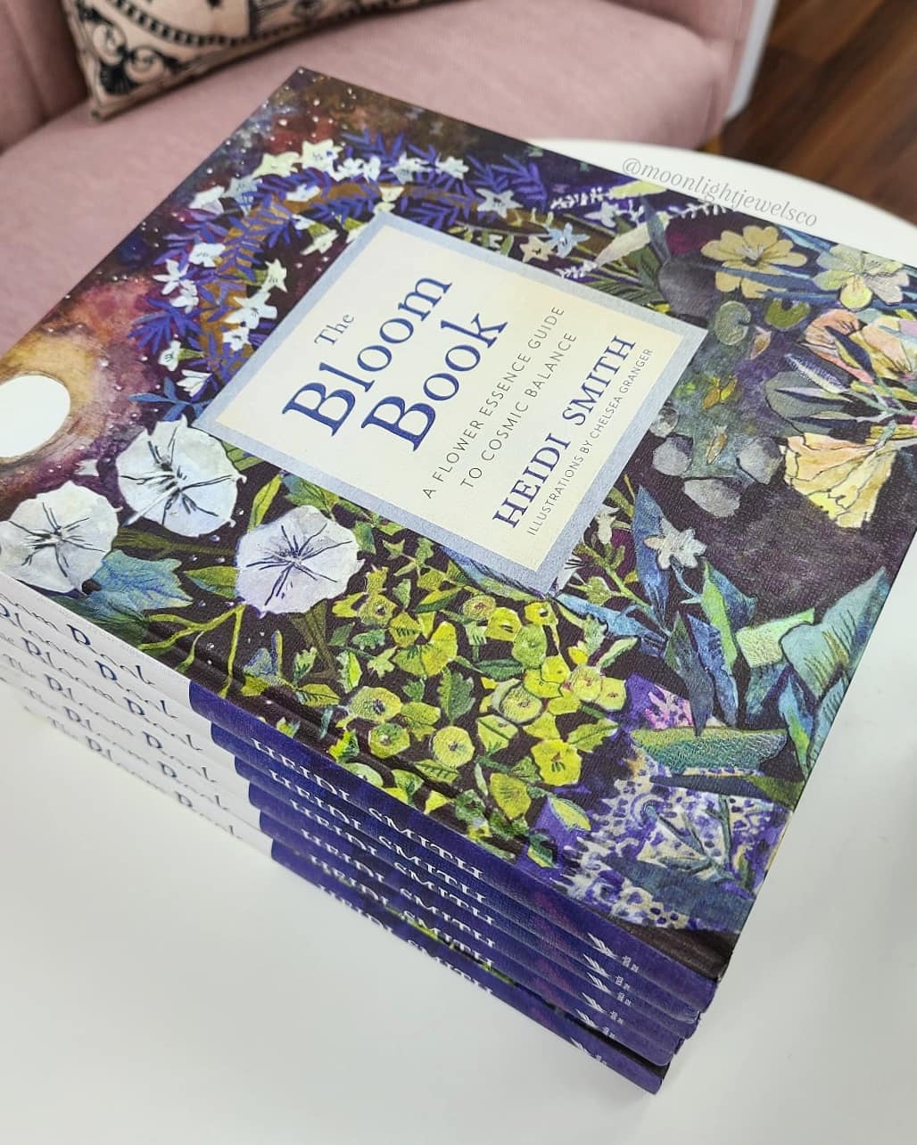 The Bloom Book - A Flower Essence Guide to Cosmic Balance